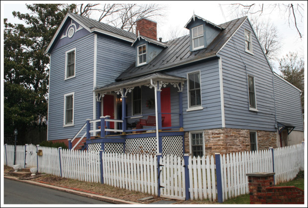 My favorite house on North 6th Street.