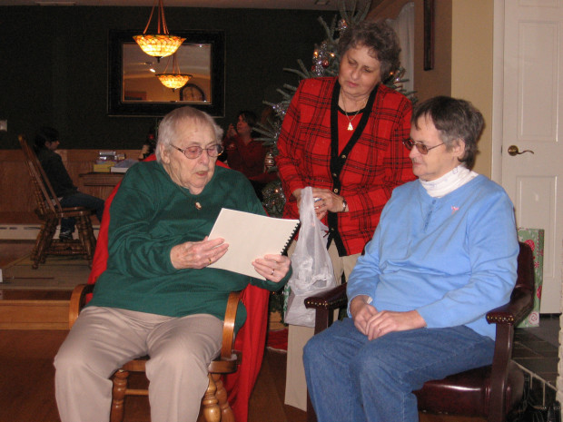 Grandma, Aunt Kathy, and Mom