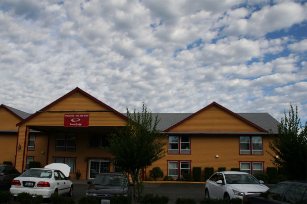 Econo Lodge (Buckley, WA)