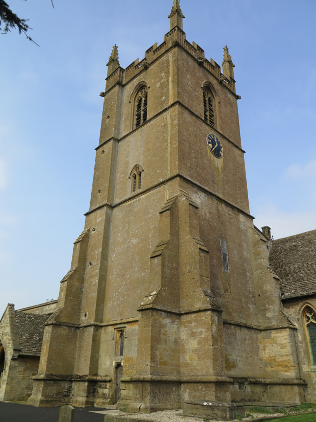 St. Edward's Church (built between the 11th and the 15th centuries)