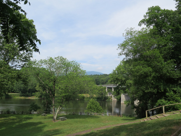 James River Visitors' Center