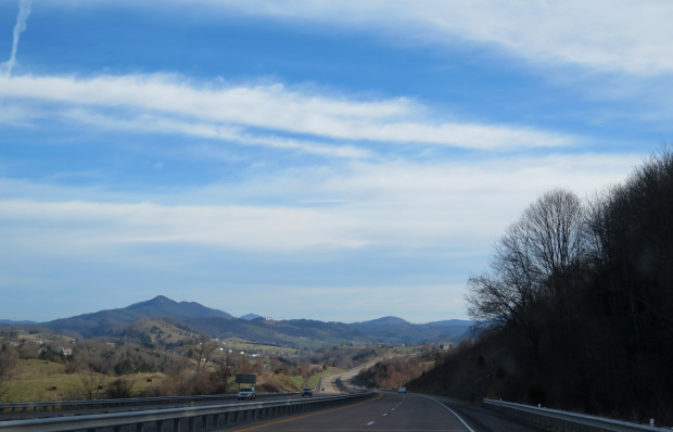 Dricing northeast toward Tazewell