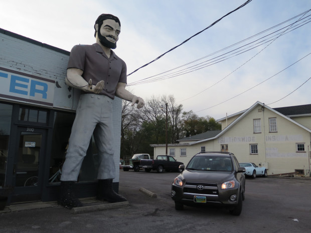 My first Paul Bunyan Muffler Man