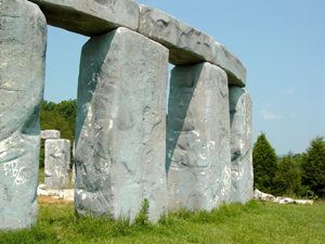 Foamhenge_(Natural_Bridge)